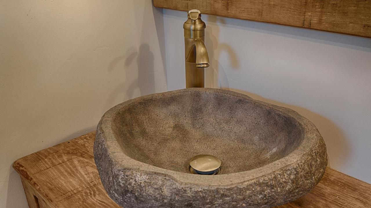 Saplan Real Estate Vilamos Villa Eksteriør billede